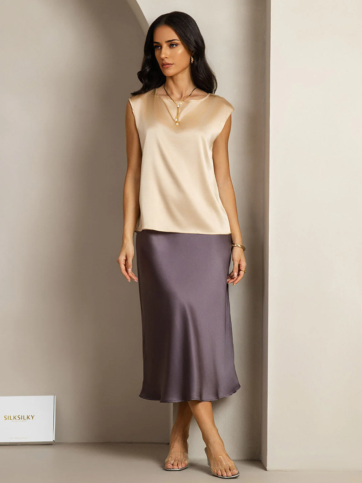 19Momme Women's Silk Cap Sleeve Round Neck Top - Image 54