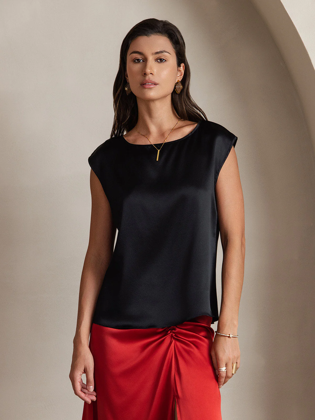 19Momme Women's Silk Cap Sleeve Round Neck Top - Image 9
