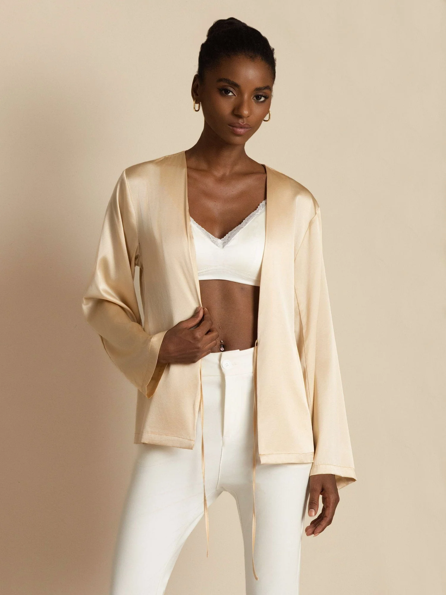 19Momme Silk Relaxed Tie Up Cardigan - Image 13