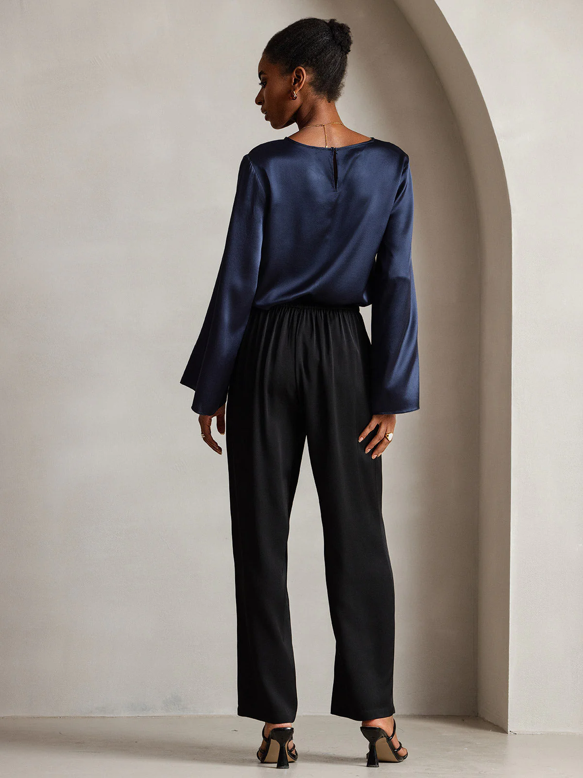 19Momme Silk Bell Sleeve Boat Neck Women's Top - Image 10