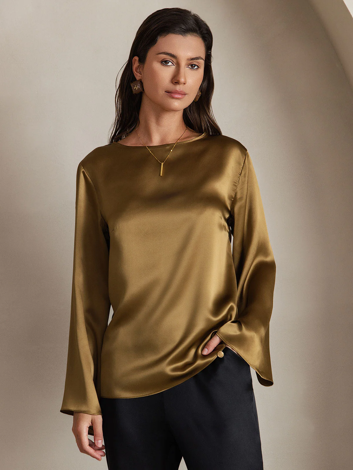19Momme Silk Bell Sleeve Boat Neck Women's Top - Image 3