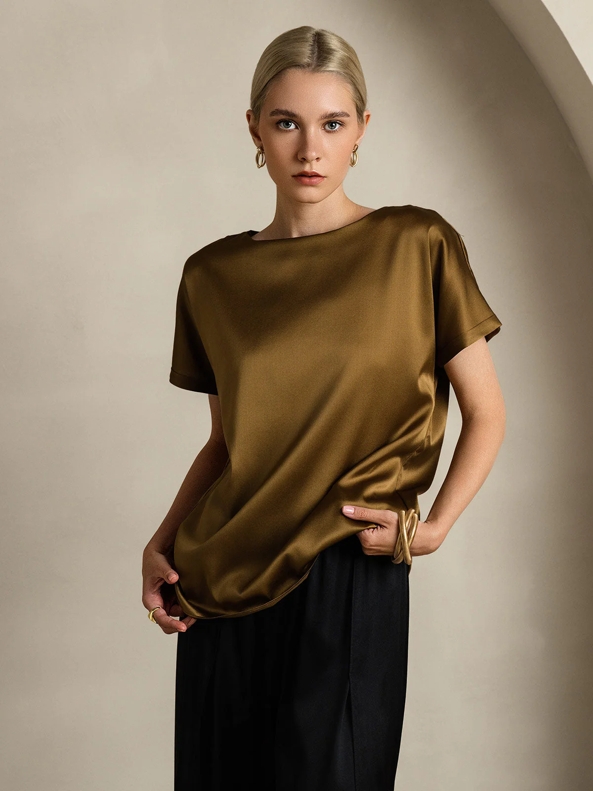 19Momme Silk Short Sleeve Boat Neck Women's T-Shirt - Image 17