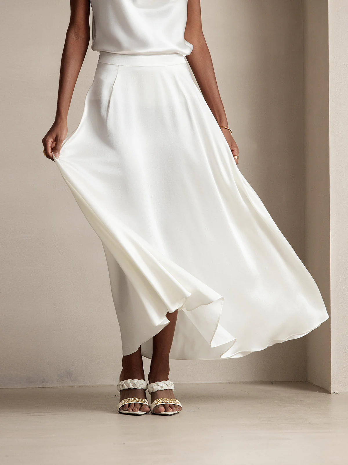 19Momme Silk A Line Maxi Skirt with Lining - Image 3