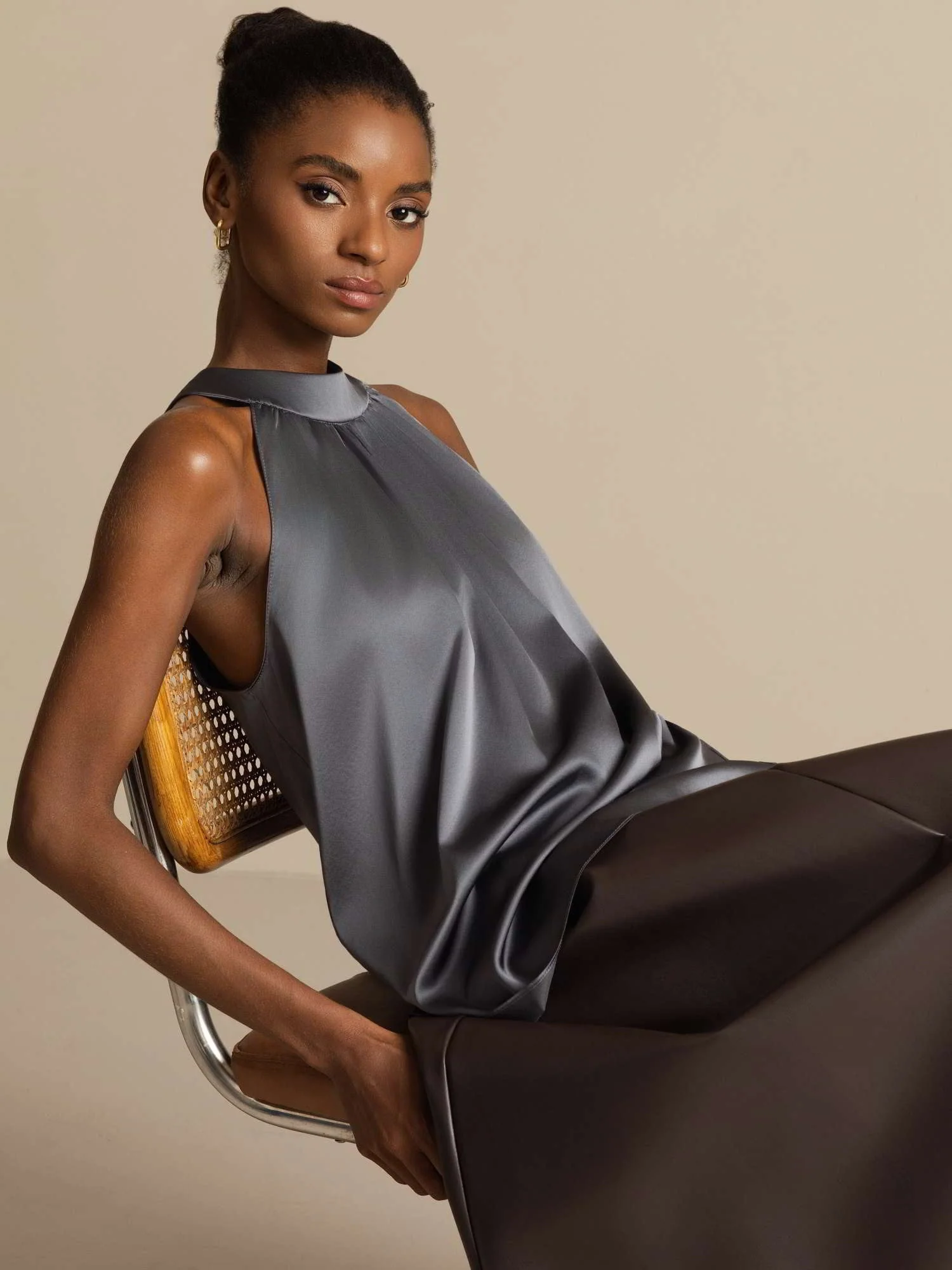19Momme Silk Sleeveless Halter Neck Women's Top - Image 13