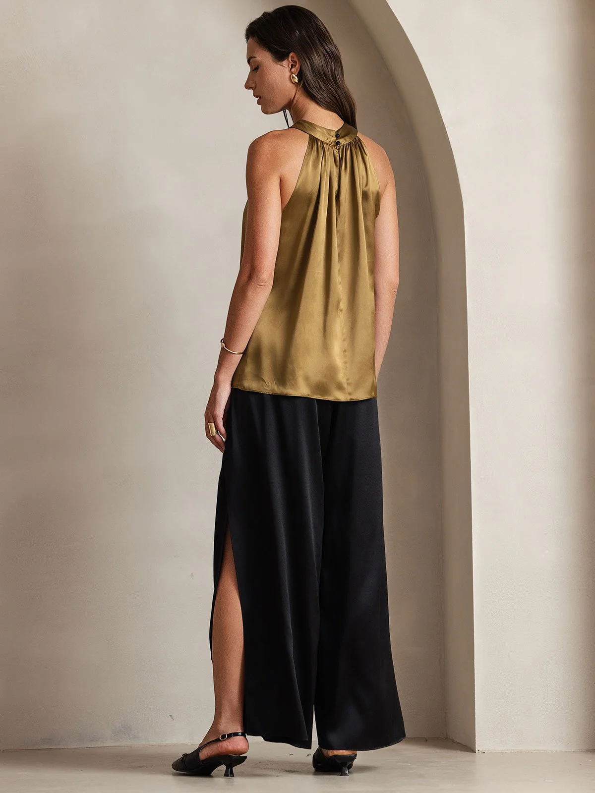 19Momme Silk Sleeveless Halter Neck Women's Top - Image 39