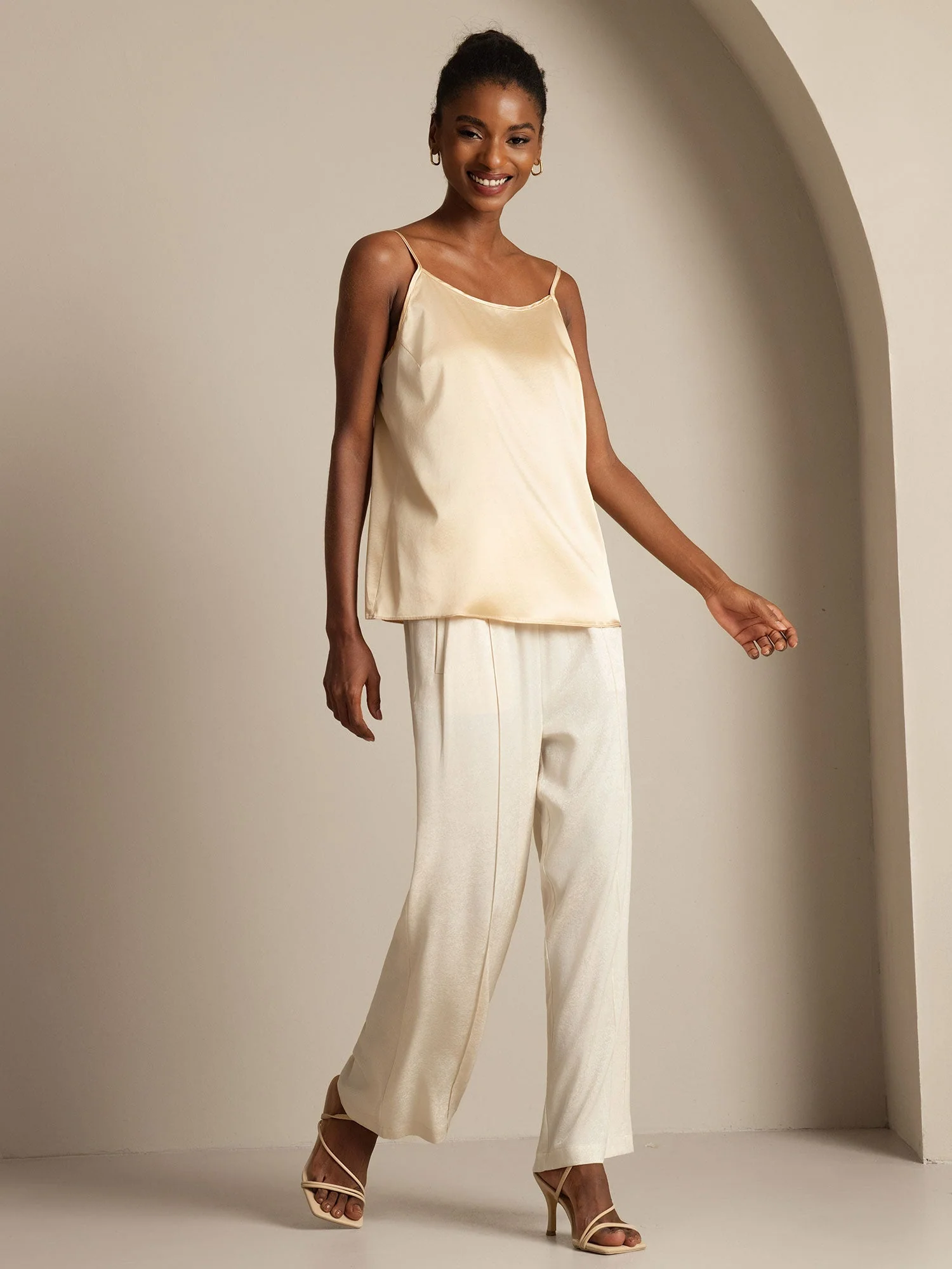 19Momme Silk Spaghetti Strap Round Neck Camisoles - Image 29