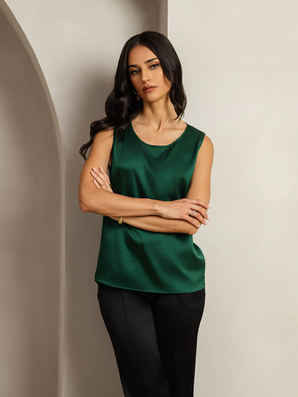 19Momme Silk Sleeveless Round Neck Women's Tank Top - Image 60