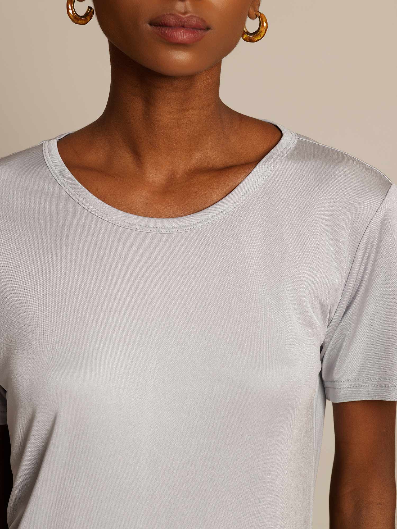 Pure Silk Jersey Short Sleeve Women's T-Shirt - Image 4