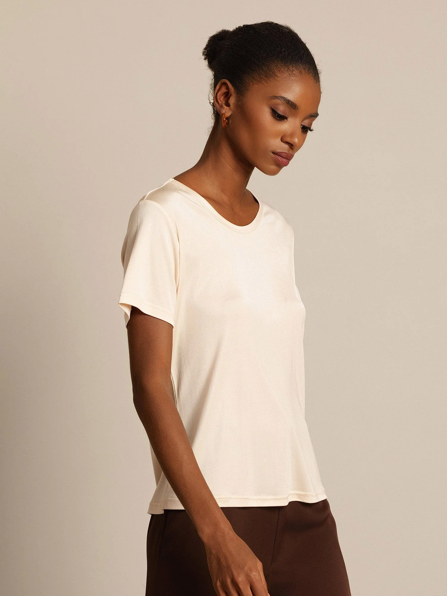 Women's Pure Silk Jersey Short Sleeve Round Neck T-Shirt - Image 35
