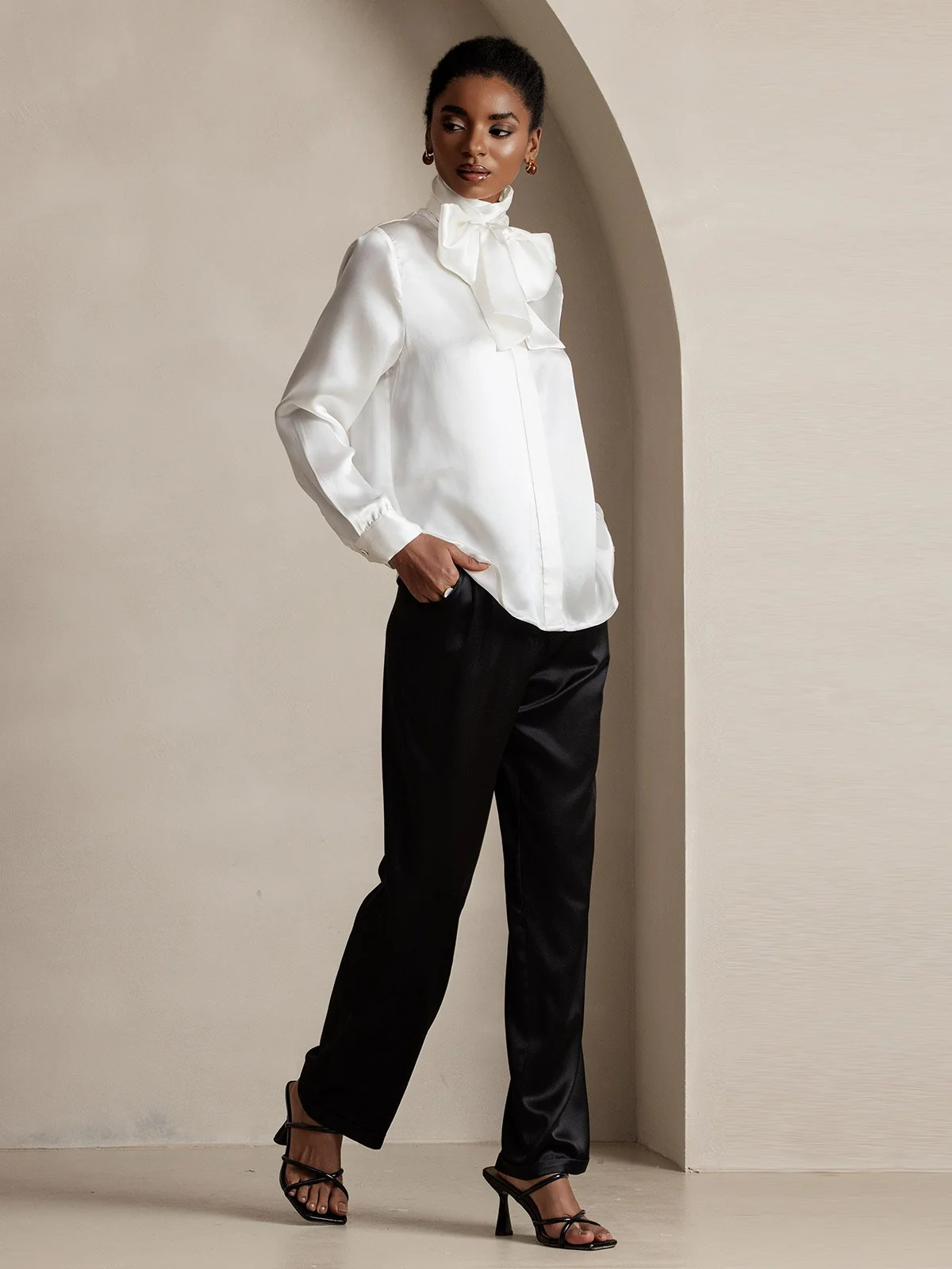 19Momme Silk High Waist Straight Fit Women's Pants with Zipper Side Pockets Design - Image 6