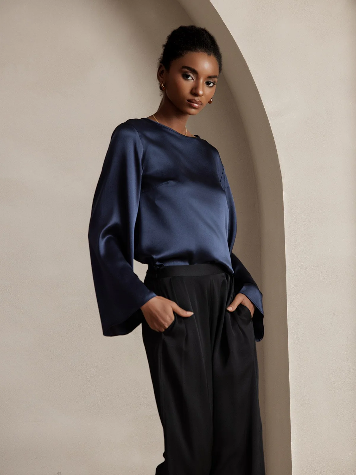 Clearance(Ships to UK Only) - Women's 22Momme Silk High Waist Wide Leg Tapered Pleated Cropped Pants - Image 3