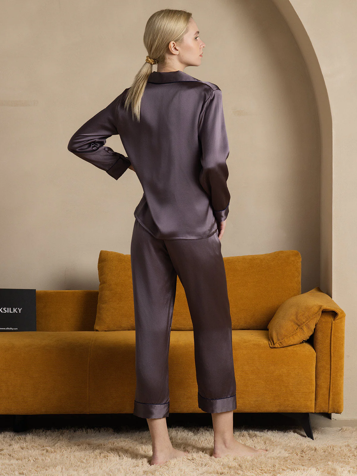 Women's Pure Silk Long Sleeve Button Up Pyjamas Set - Image 33