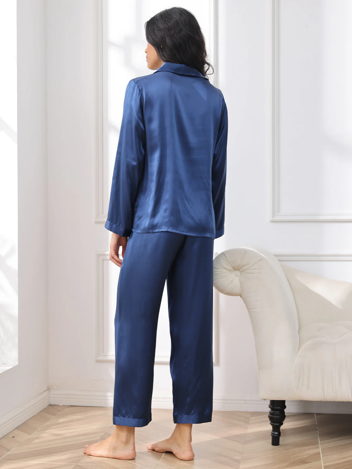 Pure Silk Long Sleeve Women's Pyjamas Set - Image 33