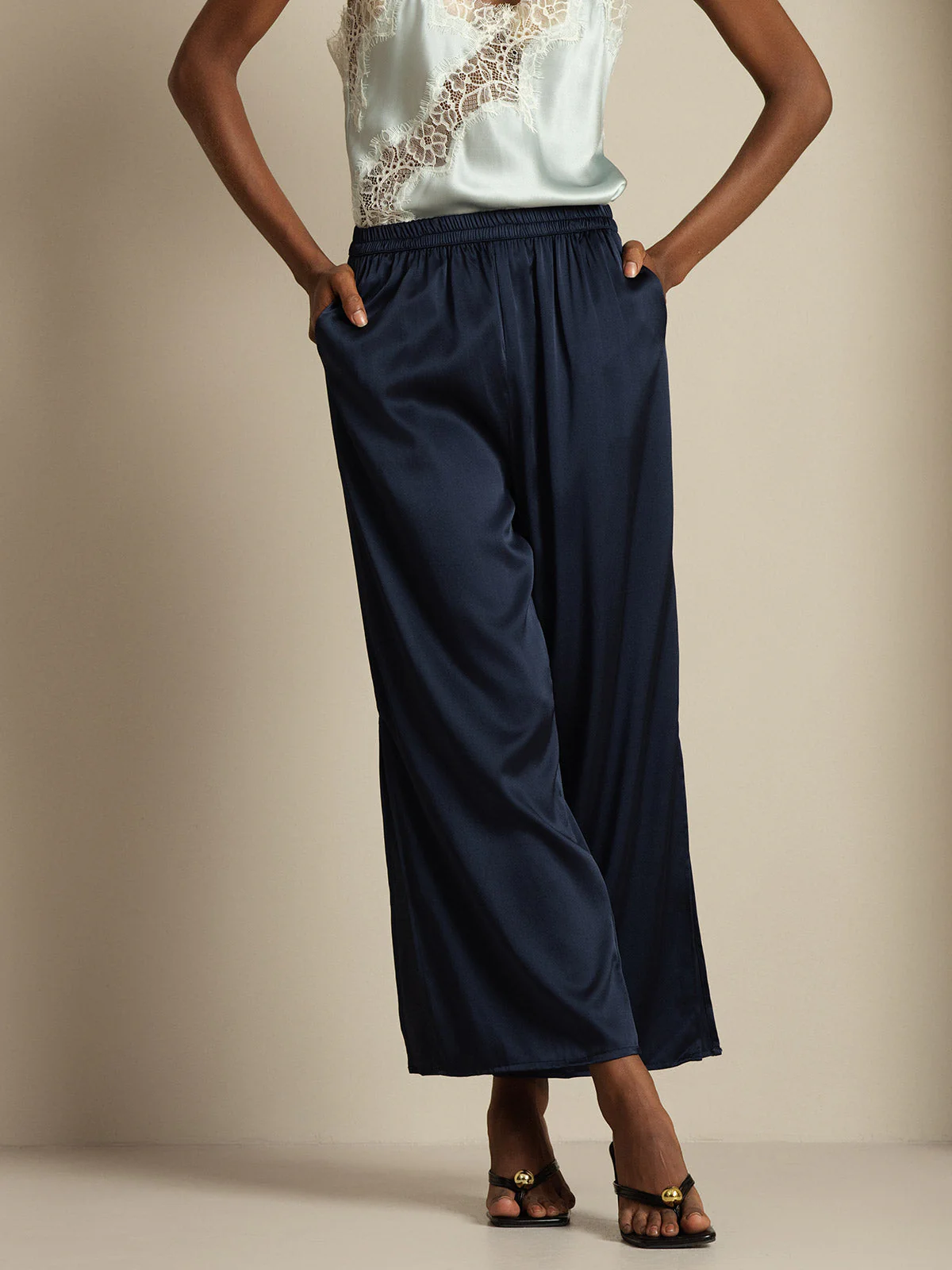 Women's 19Momme Silk Wide Leg Split Pants - Image 11