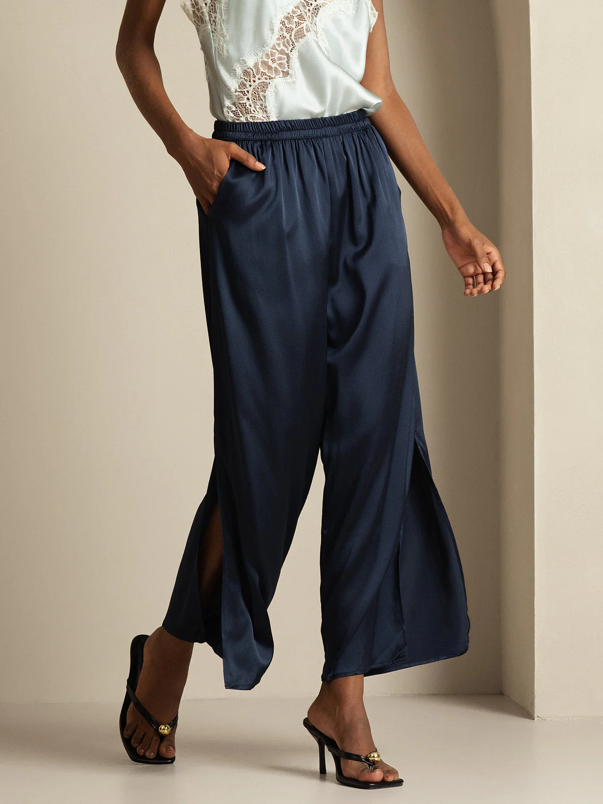 Women's 19Momme Silk Wide Leg Split Pants - Image 9