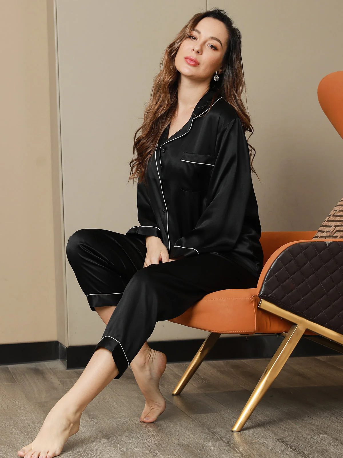 Pure Silk Notch Collar Button Up Women's Pyjamas Set - Image 23