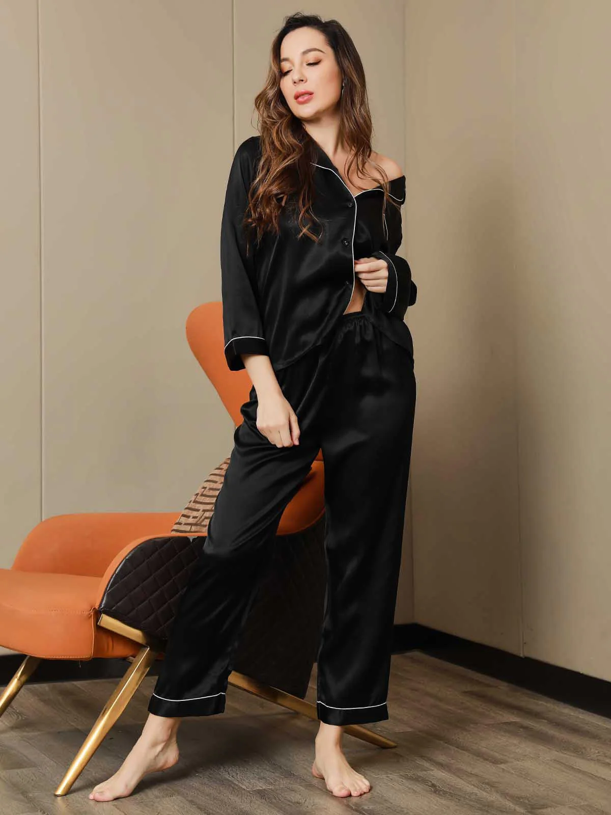 Pure Silk Notch Collar Button Up Women's Pyjamas Set - Image 28