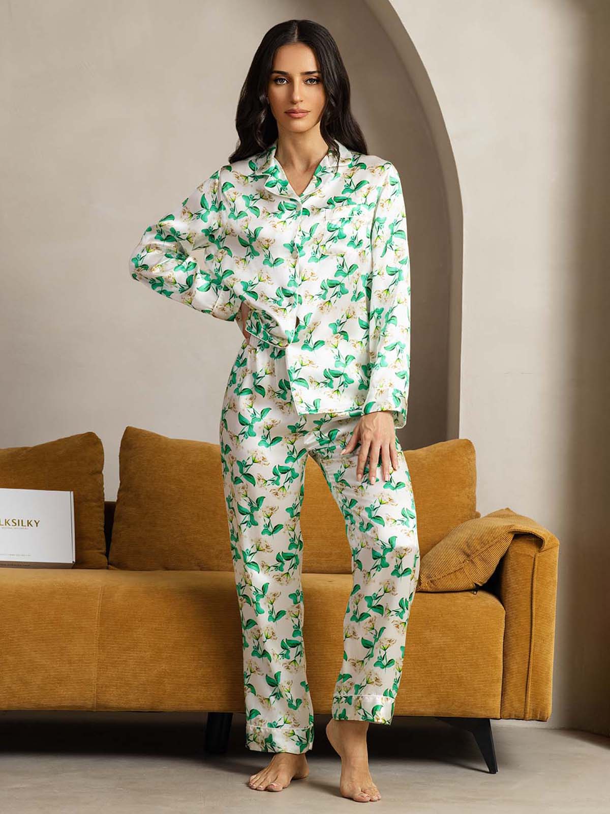Women's Pure Silk Green Floral Print Long Sleeve Notch Collar Pajamas Set - Image 4