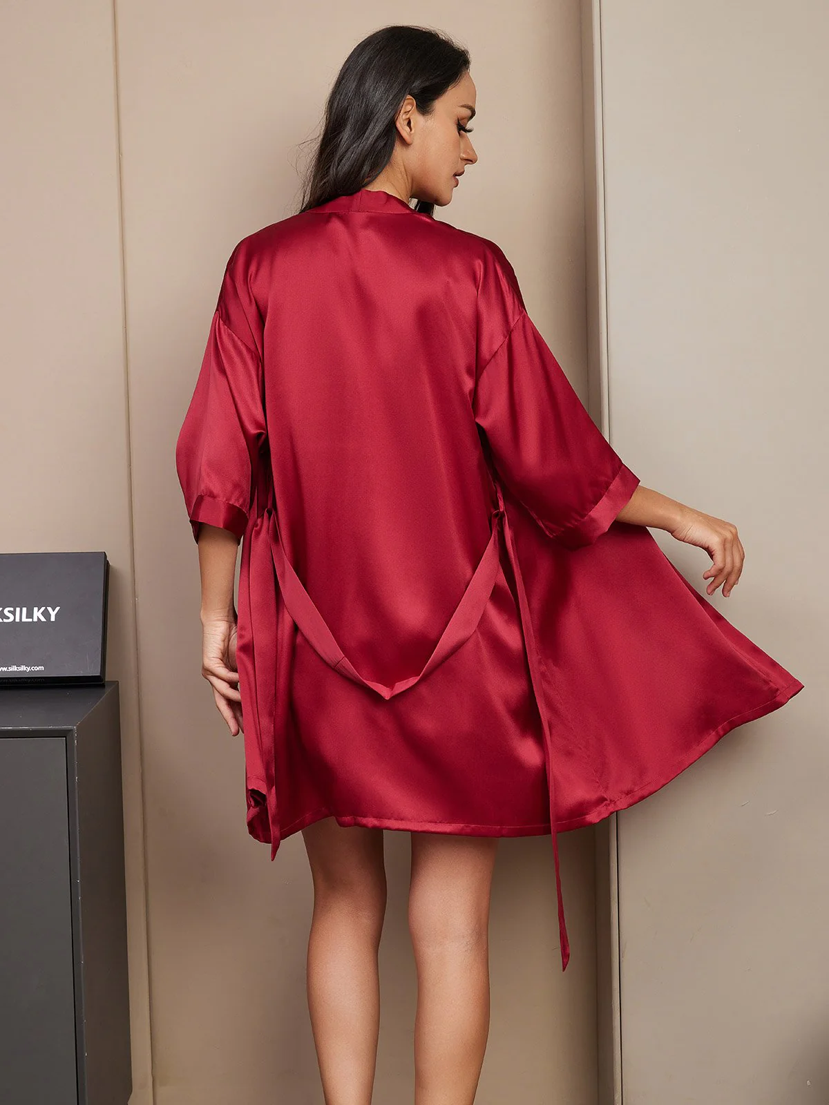 Women's Pure Silk Spaghetti Strap V-neck Camisole Set & Dressing Gown 3Pcs - Image 7