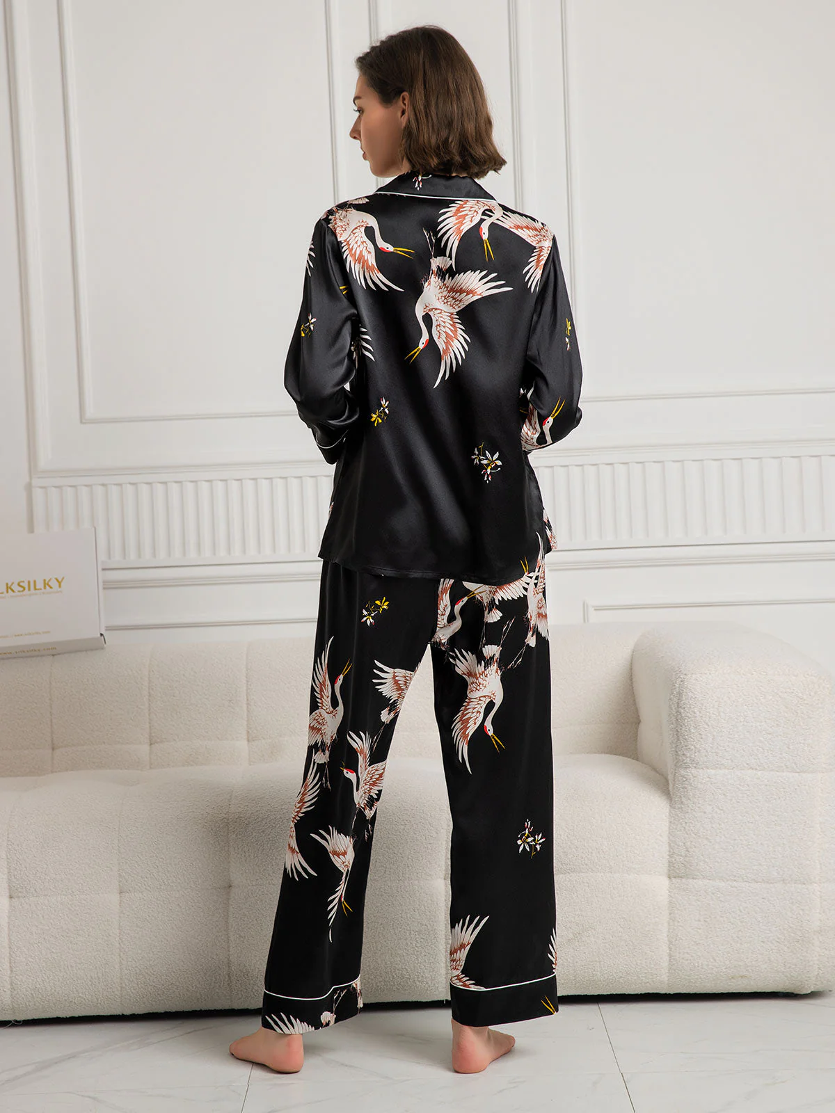 19Momme Pure Silk Crane Print Women's Long Sleeve Notch Collar Pyjamas Set - Image 11