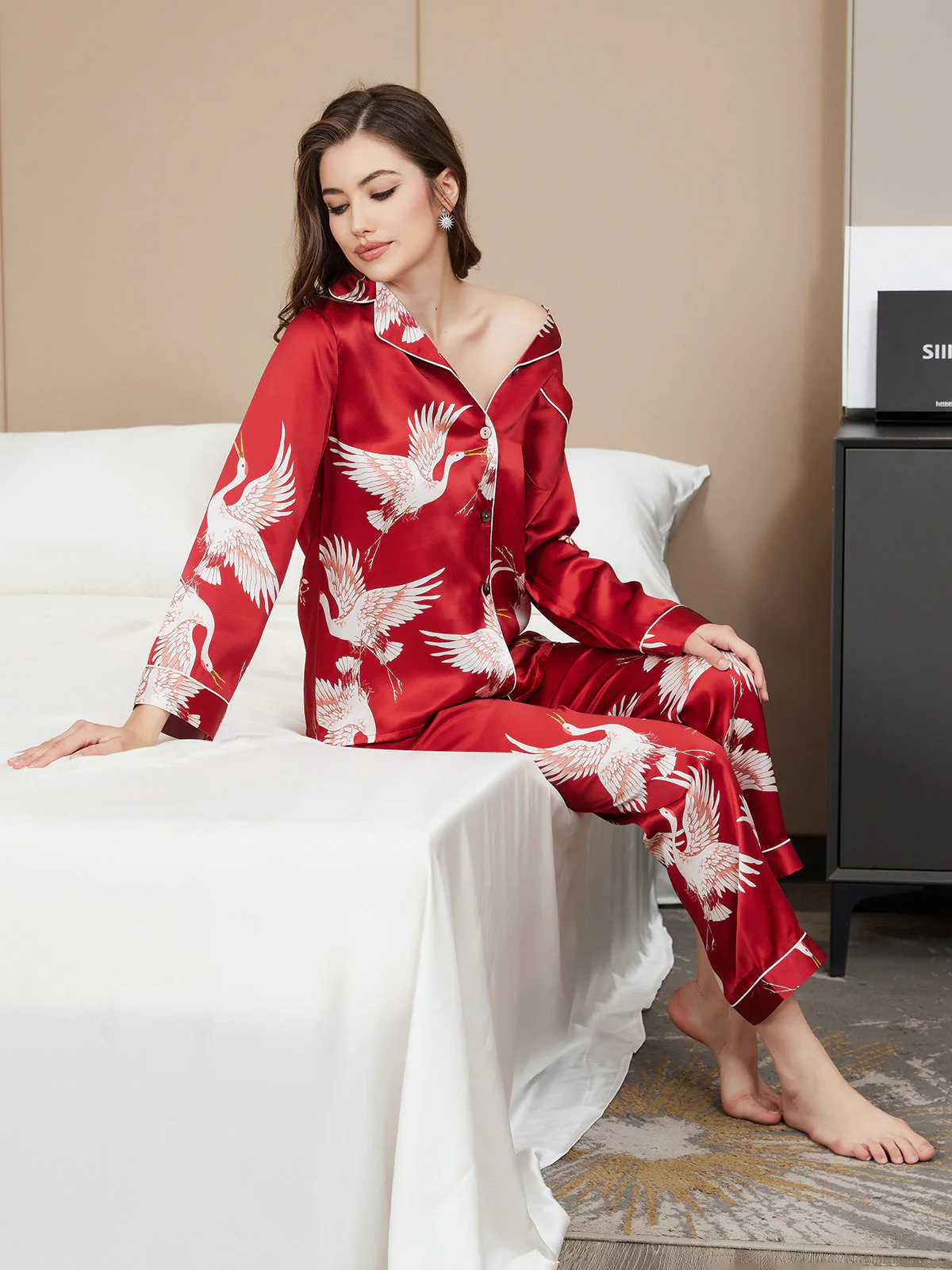 19Momme Pure Silk Crane Print Women's Long Sleeve Notch Collar Pyjamas Set - Image 28
